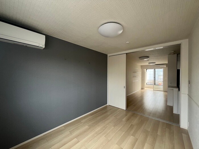 物件内観写真18　(居室)