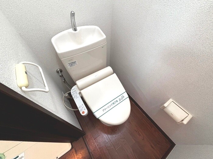 物件内観写真17　(トイレ)