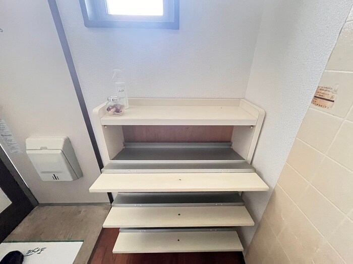 物件内観写真19　(靴箱)