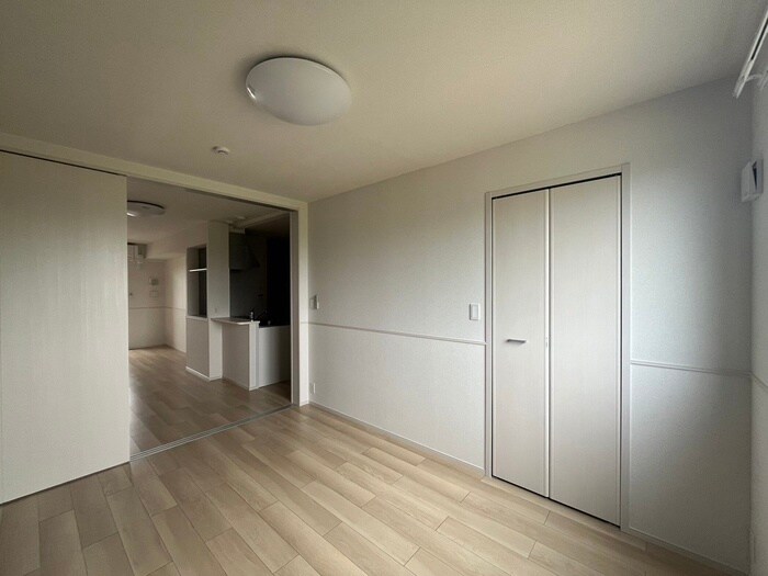 物件内観写真11　(居室)