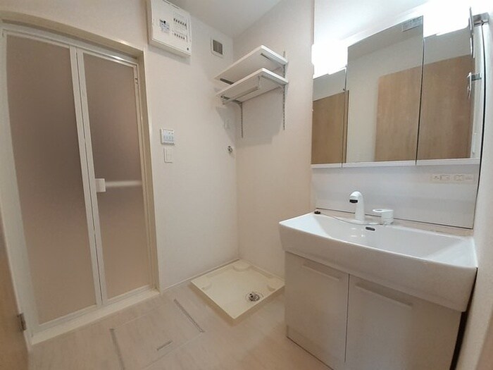 物件内観写真12　(洗面)