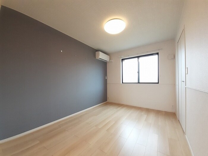 物件内観写真5　(居室)