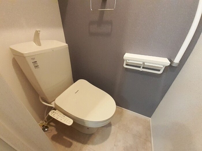 物件内観写真10　(トイレ)