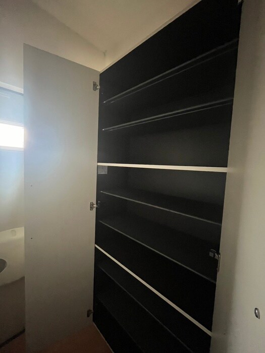 物件内観写真12　(靴箱)