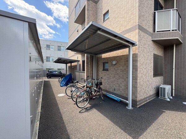 駐輪場