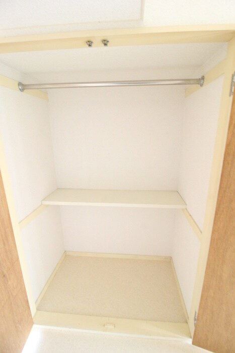 物件内観写真9　(収納)