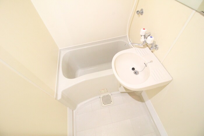 物件内観写真12　(バス／シャワールーム等)