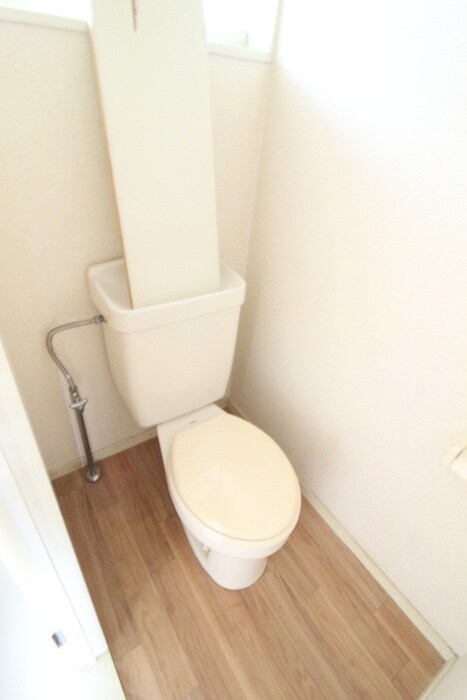 物件内観写真14　(トイレ)