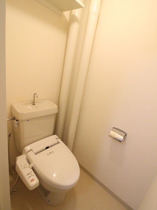 物件内観写真16　(トイレ)