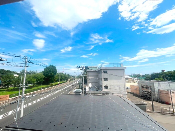 物件内観写真17　(室内からの展望)