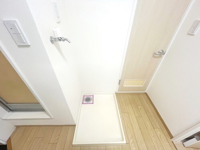 物件内観写真19　(洗濯機置場)