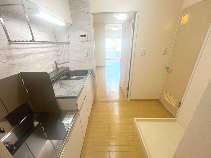 物件内観写真20　(廊下)