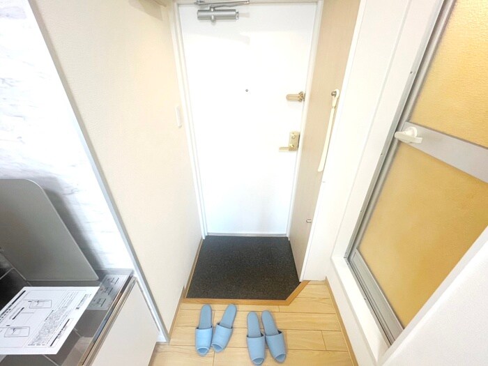 物件内観写真22　(玄関)