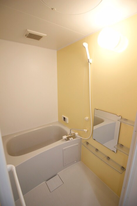 物件内観写真8　(バス／シャワールーム等)
