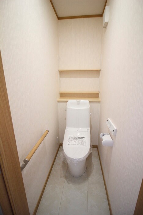 物件内観写真10　(トイレ)