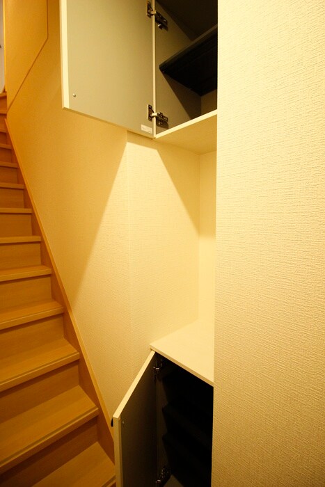 物件内観写真14　(靴箱)