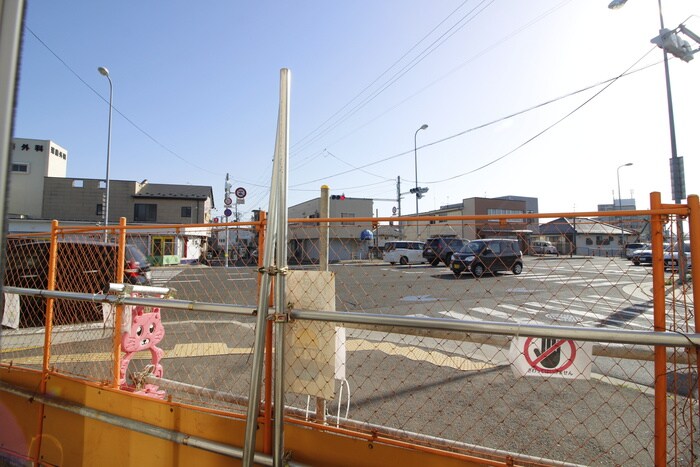 物件内観写真16　(室内からの展望)