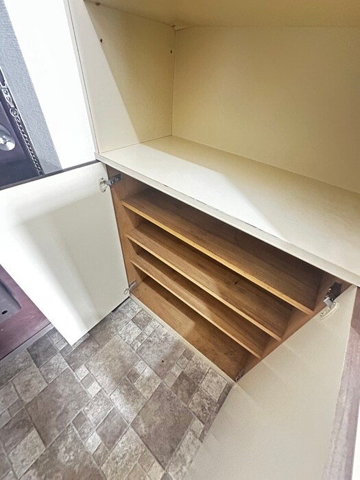 物件内観写真16　(靴箱)