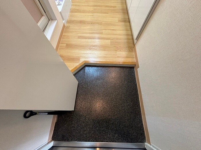 物件内観写真20　(玄関)