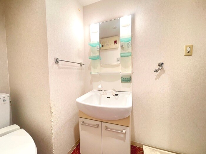 物件内観写真13　(洗面)