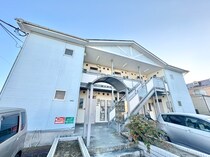 ００１０アパ－トの外観写真