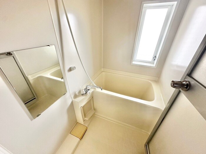 物件内観写真12　(バス／シャワールーム等)