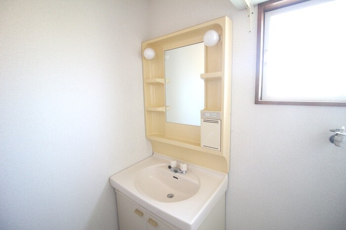 物件内観写真13　(洗面)