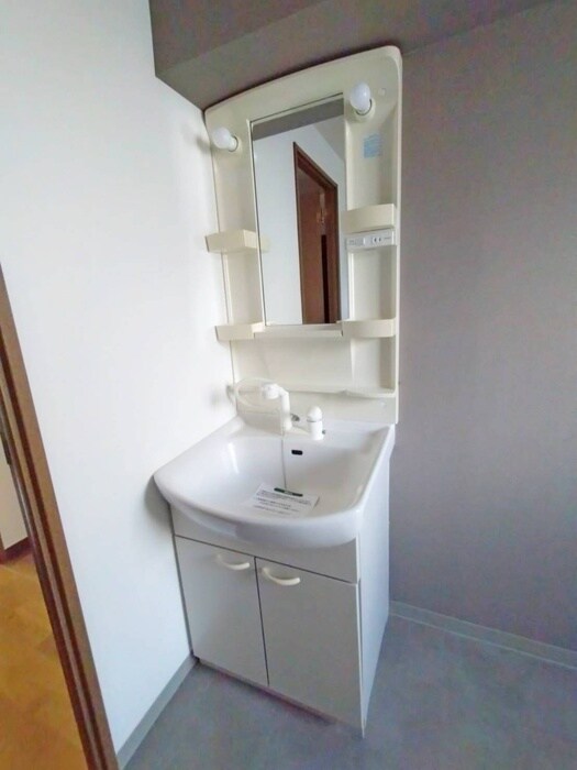 物件内観写真10　(洗面)