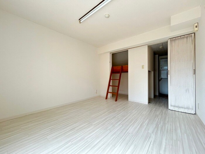 物件内観写真7　(居室)