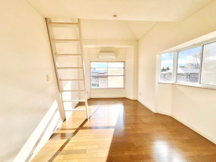 物件内観写真19　(居室)