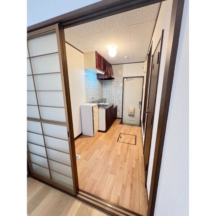 物件内観写真7　(廊下)