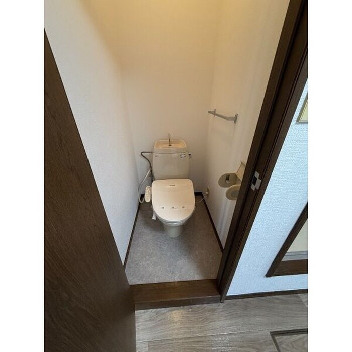 物件内観写真10　(トイレ)