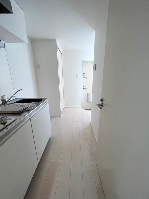 物件内観写真18　(廊下)