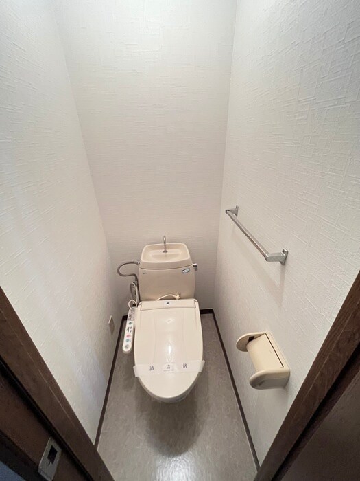 物件内観写真9　(トイレ)