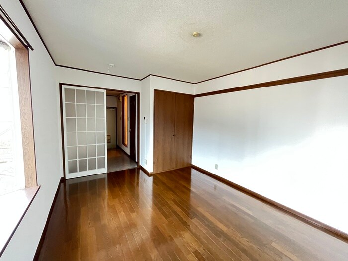 物件内観写真17　(居室)