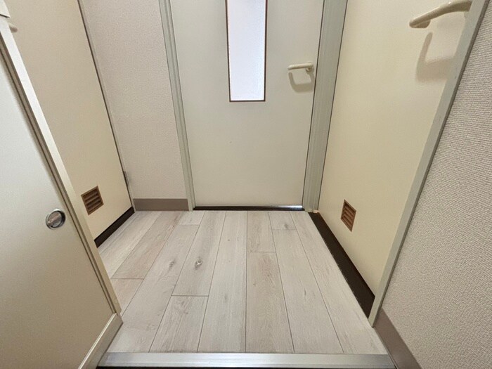 物件内観写真19　(廊下)