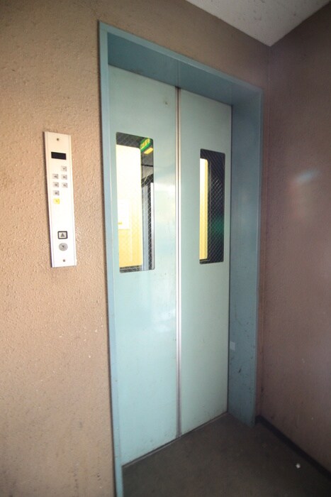 物件外観写真2　(建物設備)