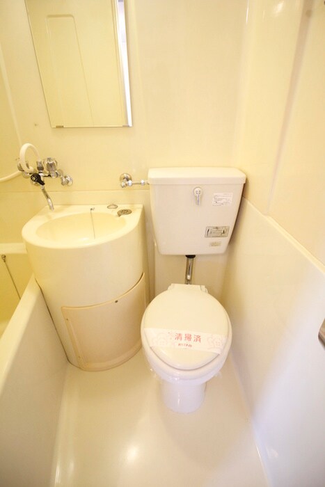 物件内観写真11　(トイレ)