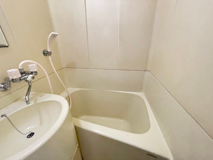 物件内観写真12　(バス／シャワールーム等)