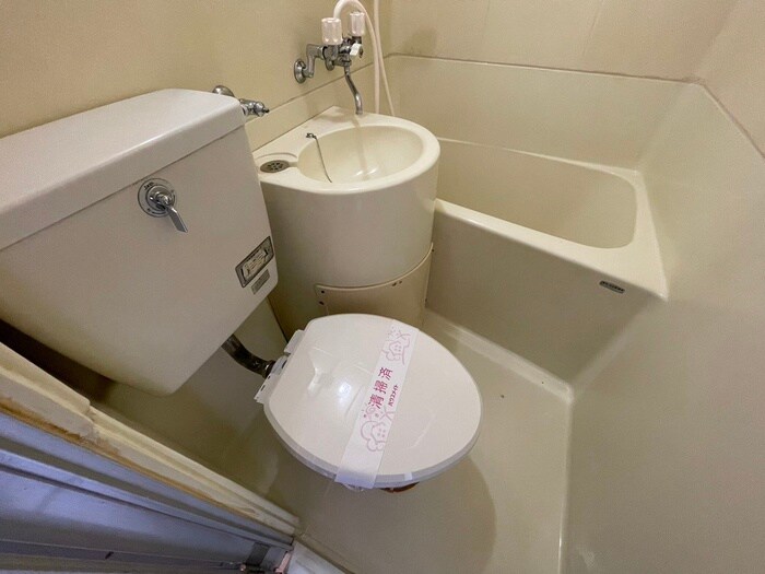 物件内観写真13　(トイレ)