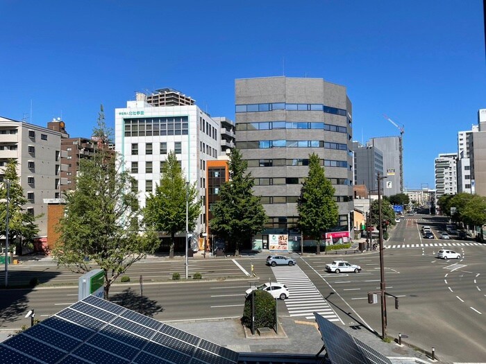 物件内観写真21　(室内からの展望)