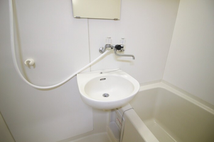 物件内観写真12　(洗面)