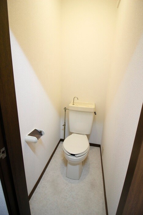 物件内観写真13　(トイレ)