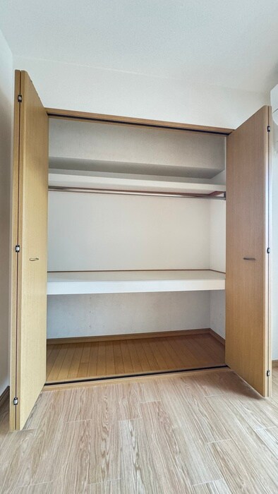 物件内観写真10　(収納)