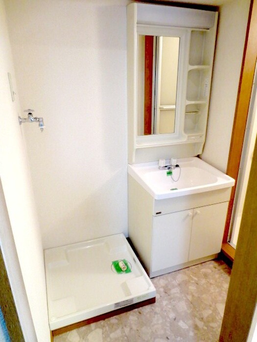 物件内観写真11　(洗面)