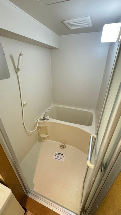 物件内観写真12　(バス／シャワールーム等)