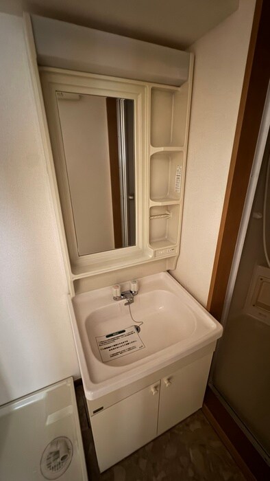 物件内観写真13　(洗面)