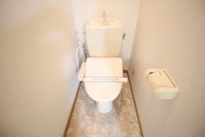 物件内観写真13　(トイレ)