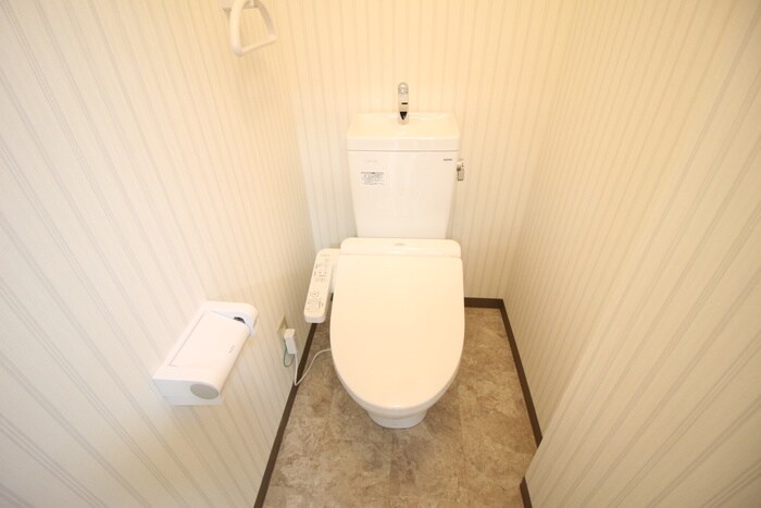 物件内観写真13　(トイレ)