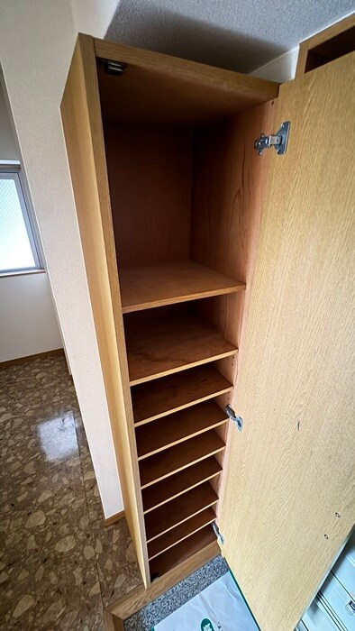 物件内観写真18　(靴箱)